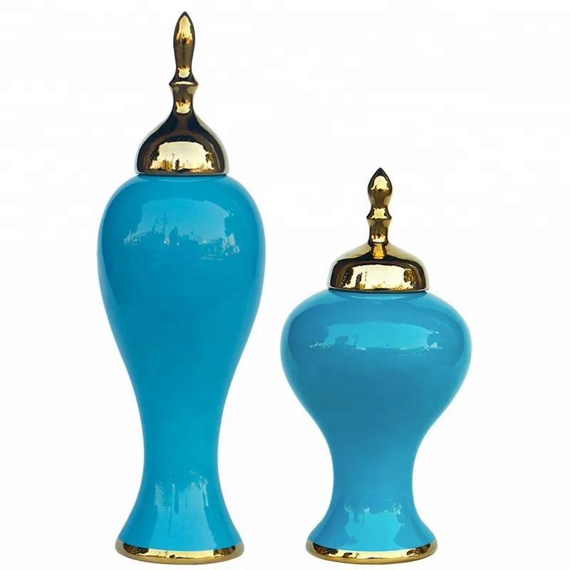 New classic porcelain  vase with lid for home decoration ceramic jar for decorative holiday gift with