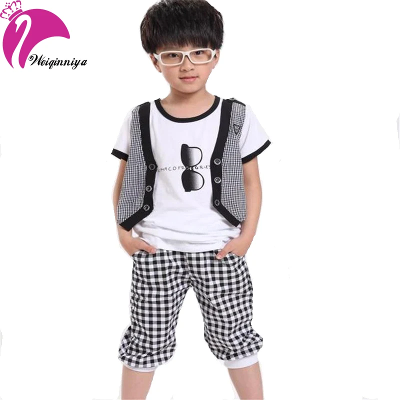 Cool Summer 2016 Boy Sets Fashion Design Pattern Casual Cotton 2 Pieces Striped Sport T Shirts