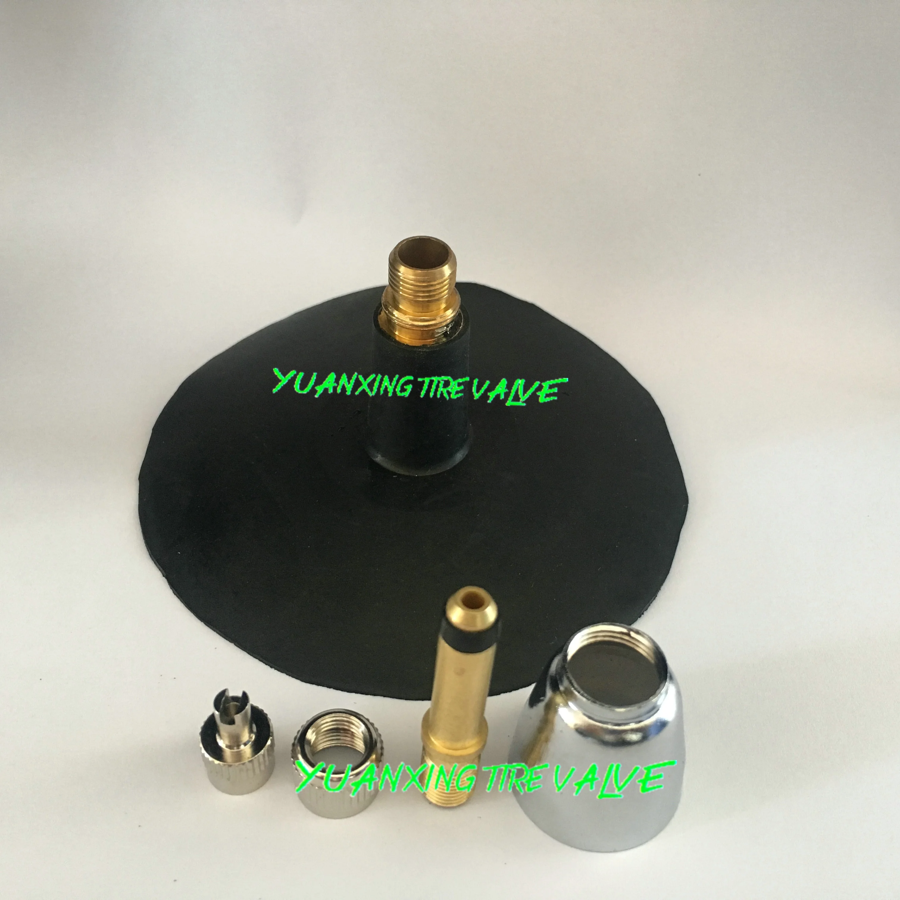 TR218A Natural rubber Tyre valve for Truck  with brass stem and core