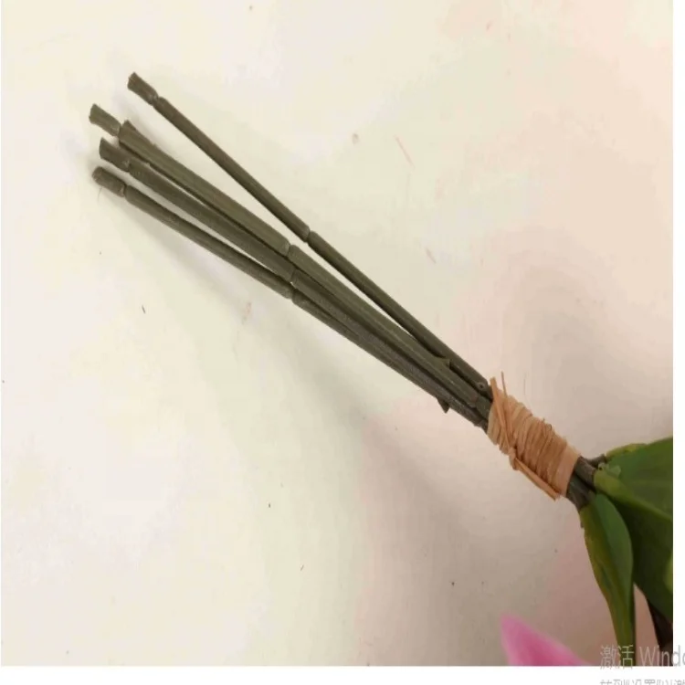 Wholesale artificial tiger lily flowers In Bulk tiger lily silk flowers Tropical 9 heads tiger lily  Flower