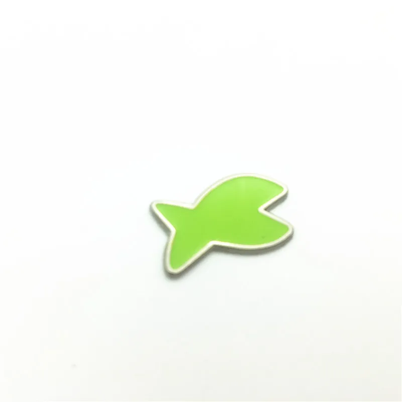 Fashion Cheap Custom Little Fish Metal Lapel Pin Badges for Kids