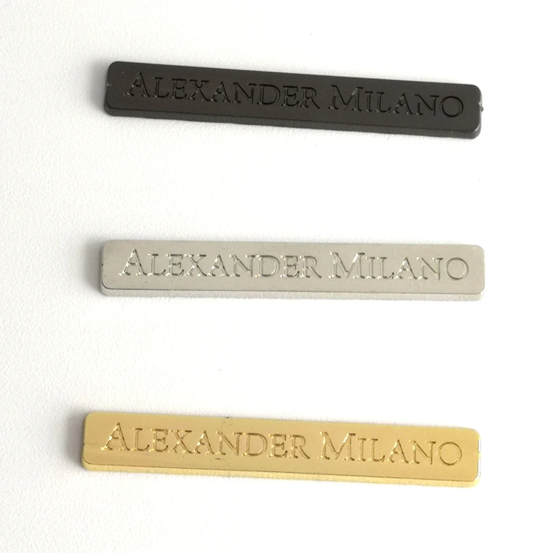 Debossed Logo Gold Plate Good Quality Favorable Factory Price Metal Plate