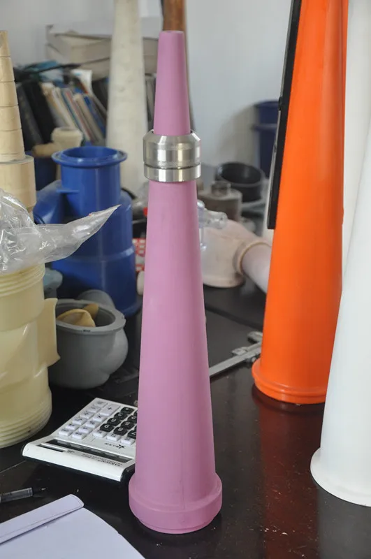 Pulp mill machine cleaner in toilet paper production line