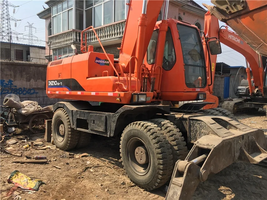 
Used Doosan excavator 210W-7 secondhand wheel excavator in working condition 