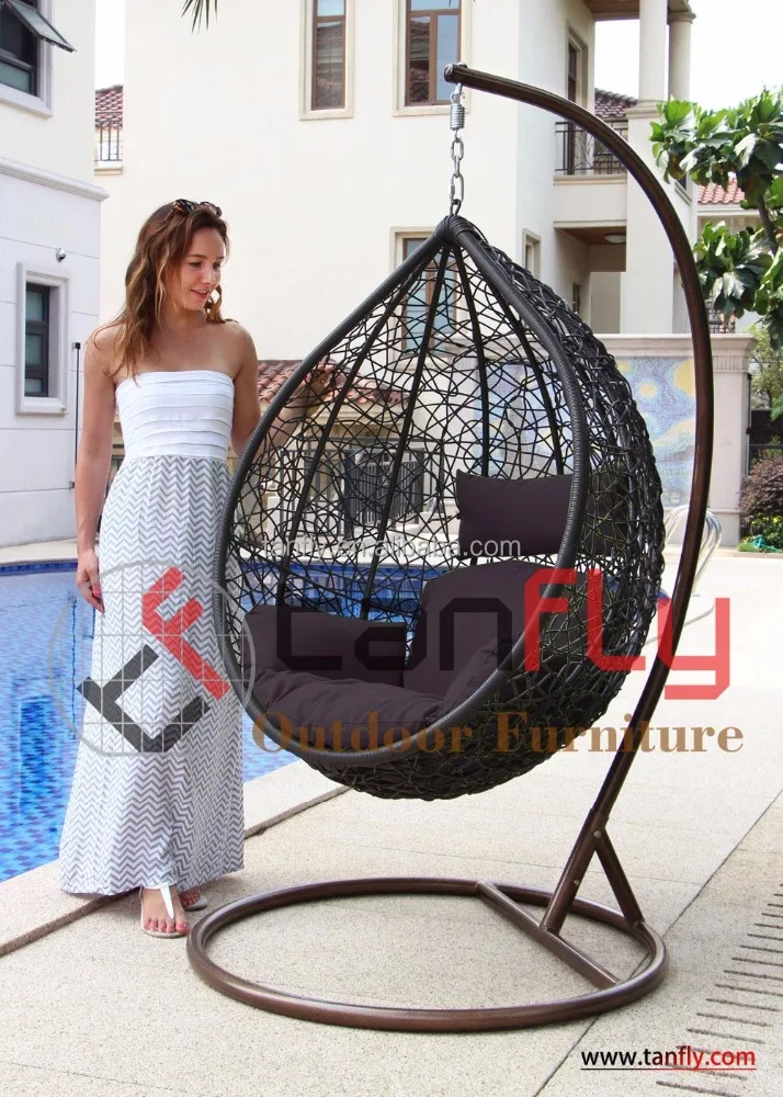 Patio Swing Rattan Egg Shaped Swing Chair Hanging Basket Outdoor