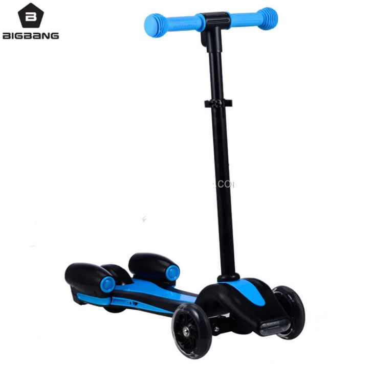 
BIGBANG HANGZHOU 3 flashing pu wheels new scooter toy rocket type sprayer kids kick scooter for sale 