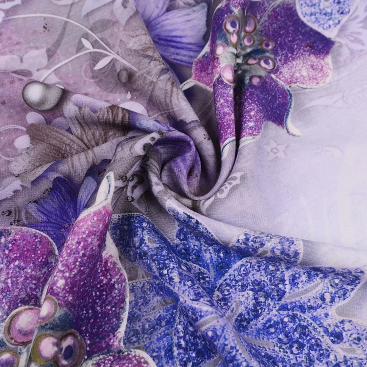 2019 High quality hot soft magic custom digital print rayon woven dresses fabric