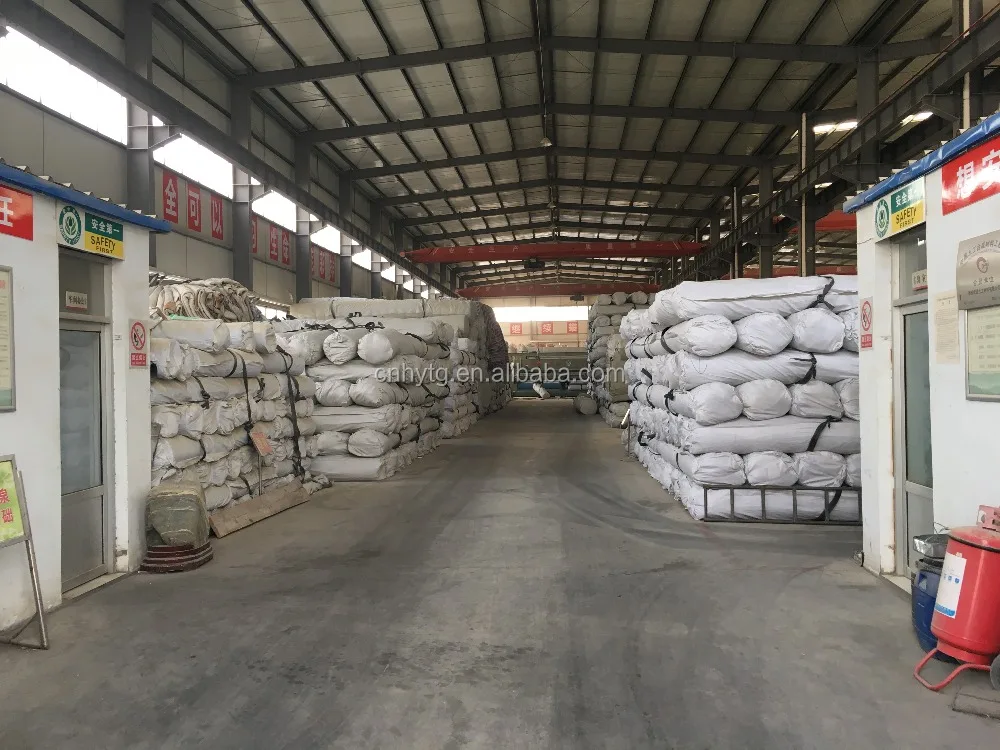 bentonite geotextile geosynthetic clay liners coating with HDPE 0.2mm film waterproof system bentonite clay blanket