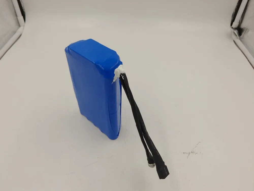 ultra thin 18650 li-ion battery pack with smart BMS electric skateboard battery 36v 4ah 5ah 6ah 7ah