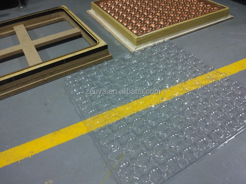 Двойная станция пластиковая блистерная формовочная машина с двумя головками ZY-68SP