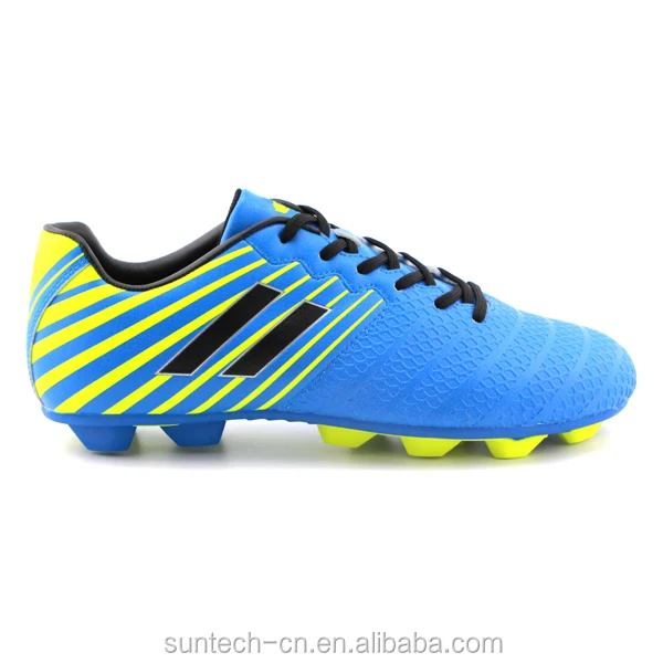 2016 latest design wholesale europe cheap price football boots
