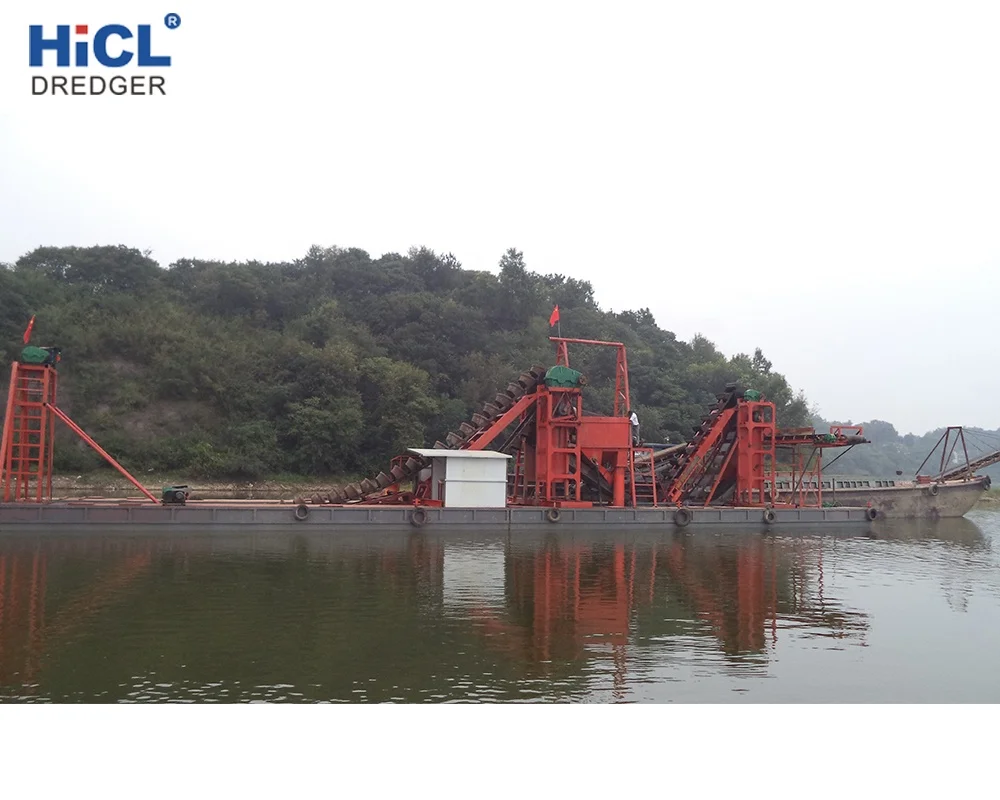 80m3/h amphibious bucket chain river sand/gold/diamond dredging/digging/excavating/panning/mining dredger/machine/equipment/boat