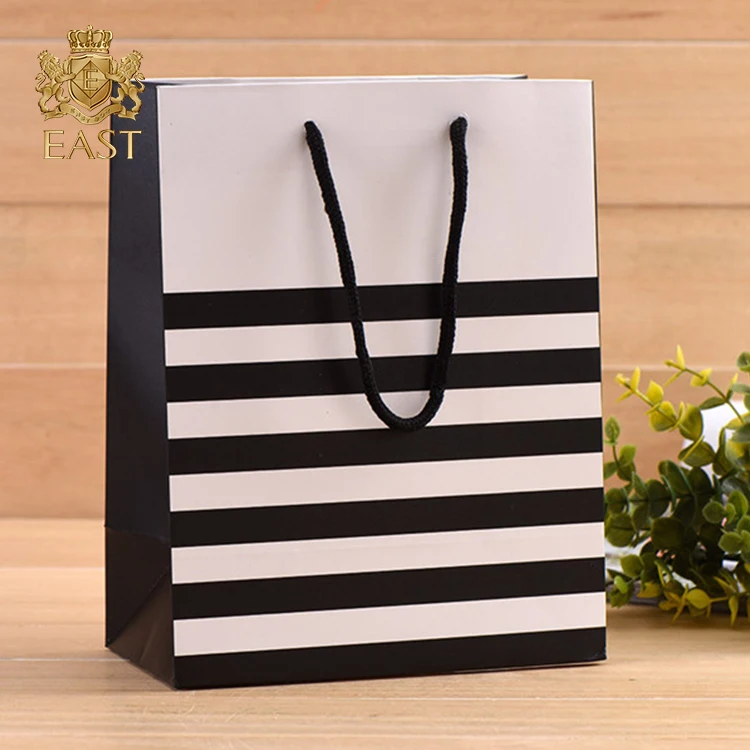 2021 Full Color Printed Striped Design Water Resistant Carrier Gift Paper Bag,paper bag making machine price