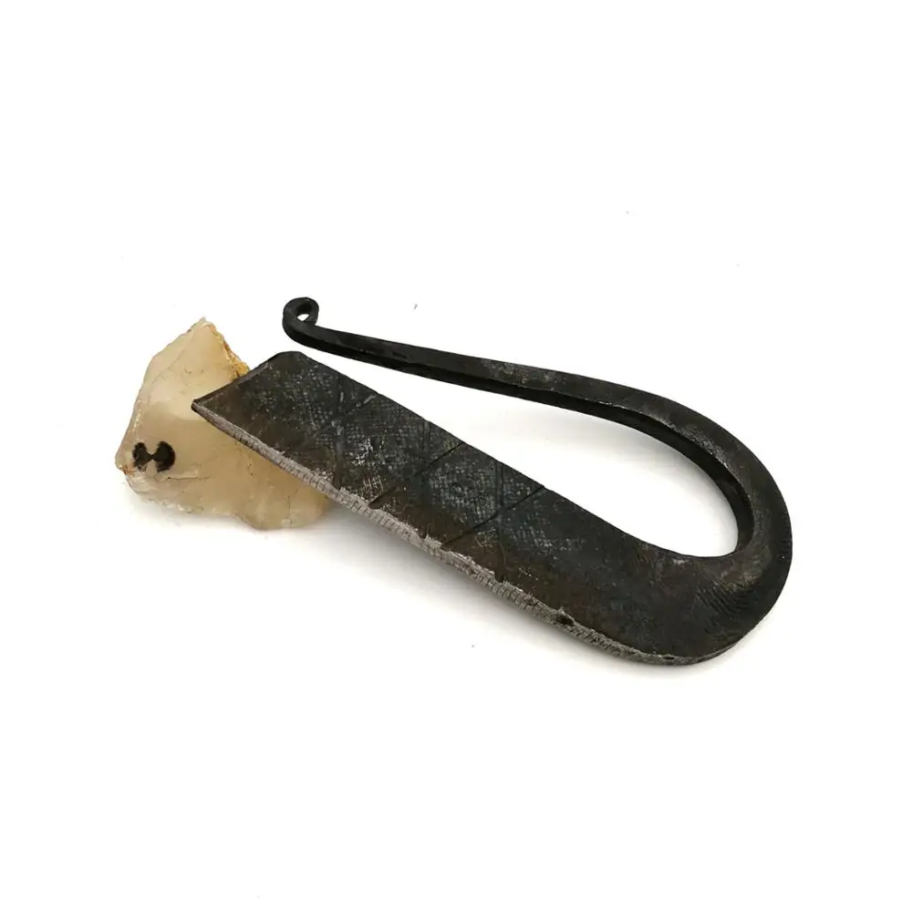 
Carbon Steel Fire Striker, English Flint Stone & Char Cloth Traditional Hand Forged Fire Starter 