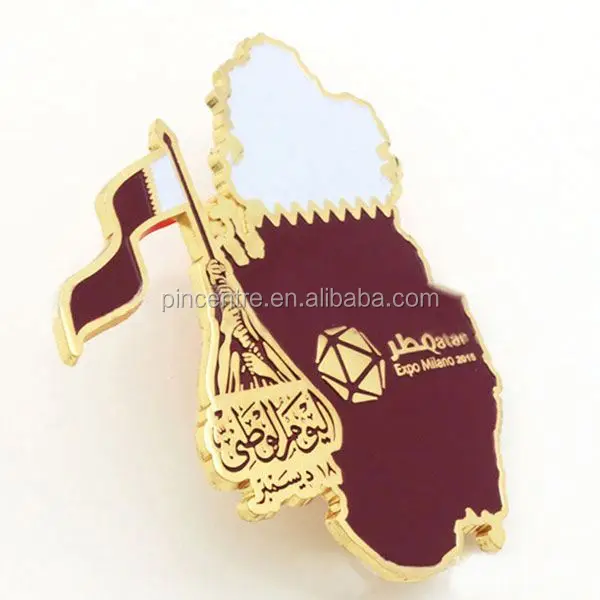 Qatar flag and map magnet metal pin badge with gift box