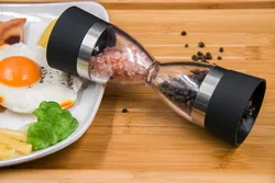 Black 2 In 1  Salt and Pepper Grinder