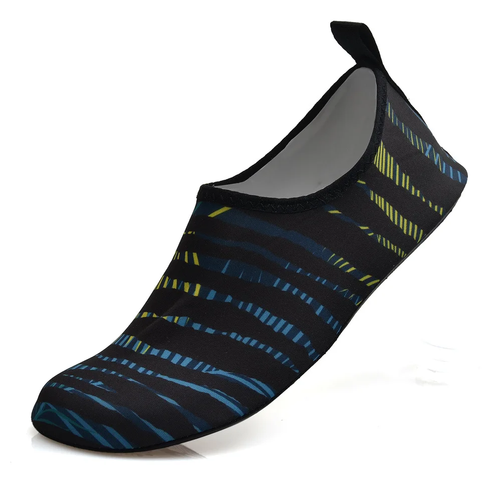 
Water Sports Shoes Barefoot Quick-Dry Swin Shoes Aqua Yoga Socks Yoga shoes Slip-on For Men Women Kids 