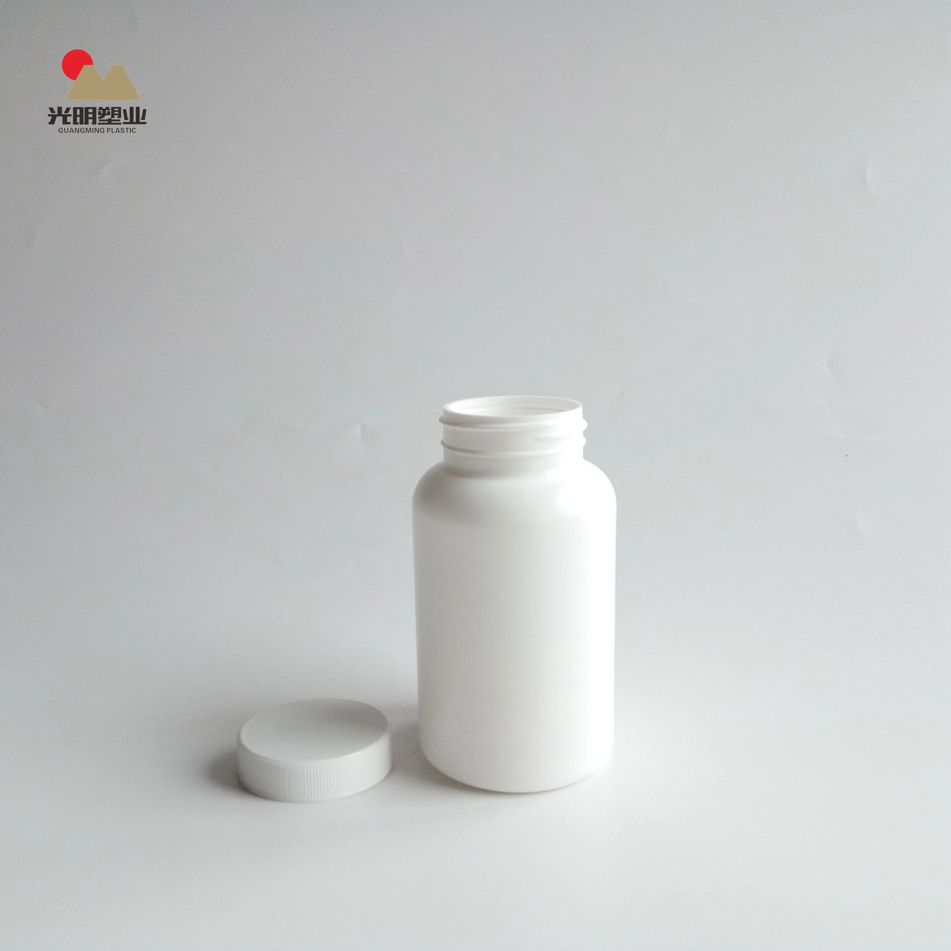 Discount White HDPE Empty Round Plastic Bottles  For Pill big tablets capsules Packaging 250ml