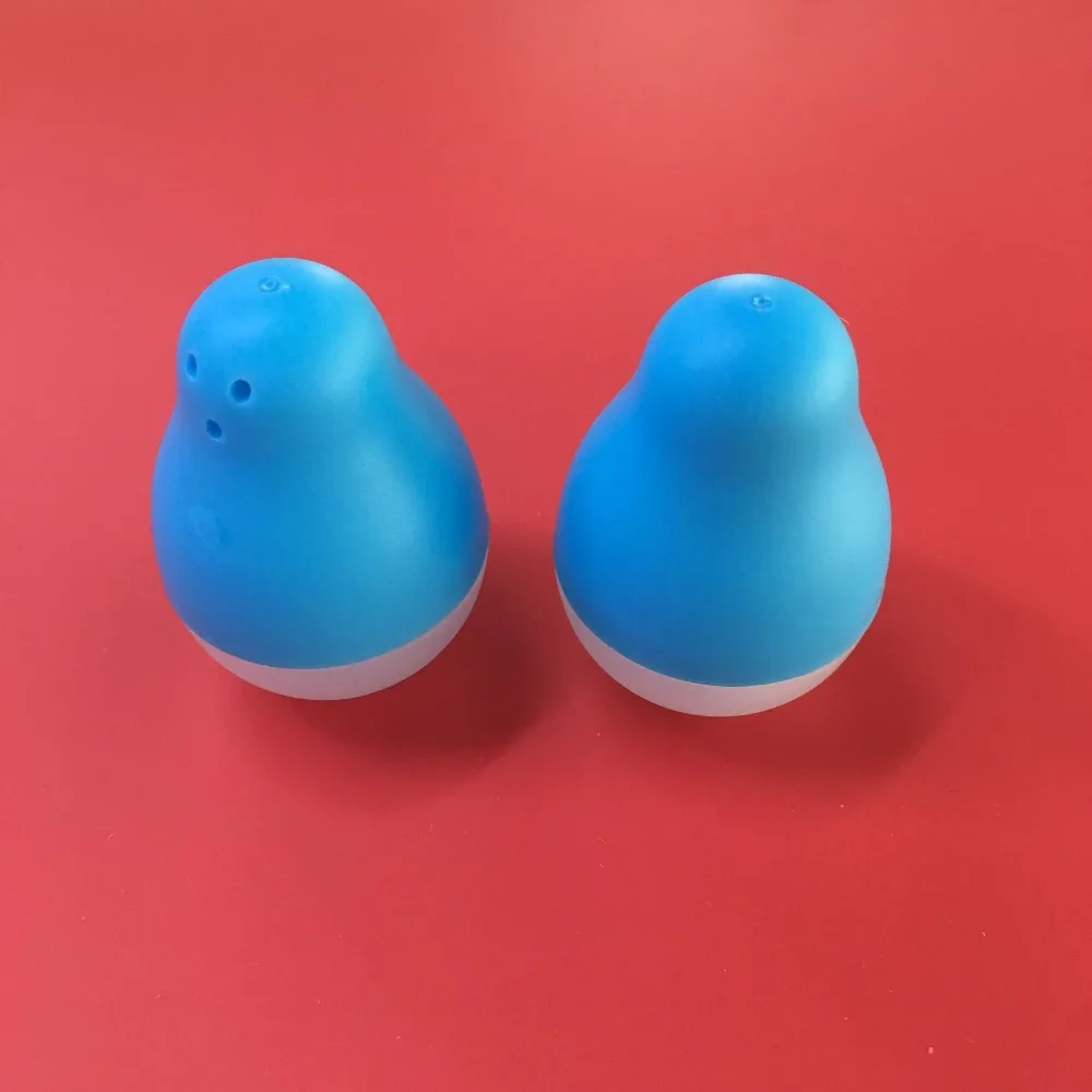 
plastic jar 1 Oz Plastic Spice Jars Bottles Containers Perfect for Storing Spice, Herbs and Powders New design kitchen season spice jars salt and pepper shakers