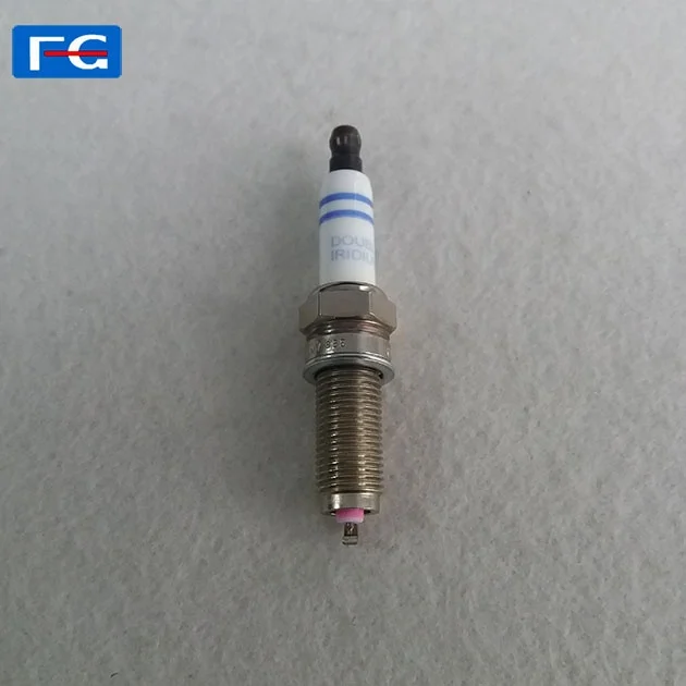 auto  iridium spark plug    0242140552-KUL  0242140552 auto spark plug  in car
