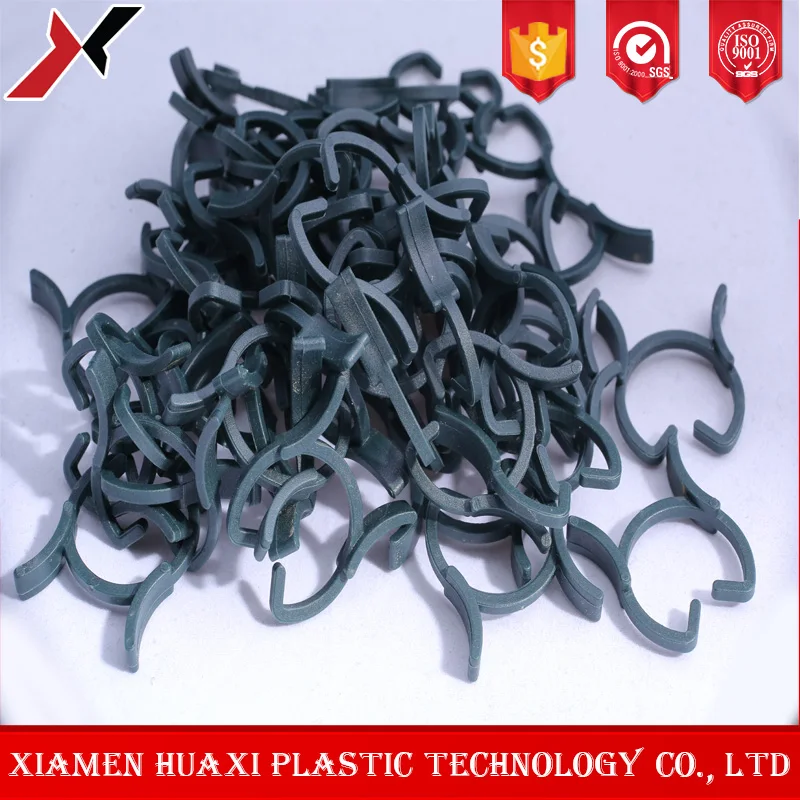 
biodegradable tomato clip in arch forcing house 