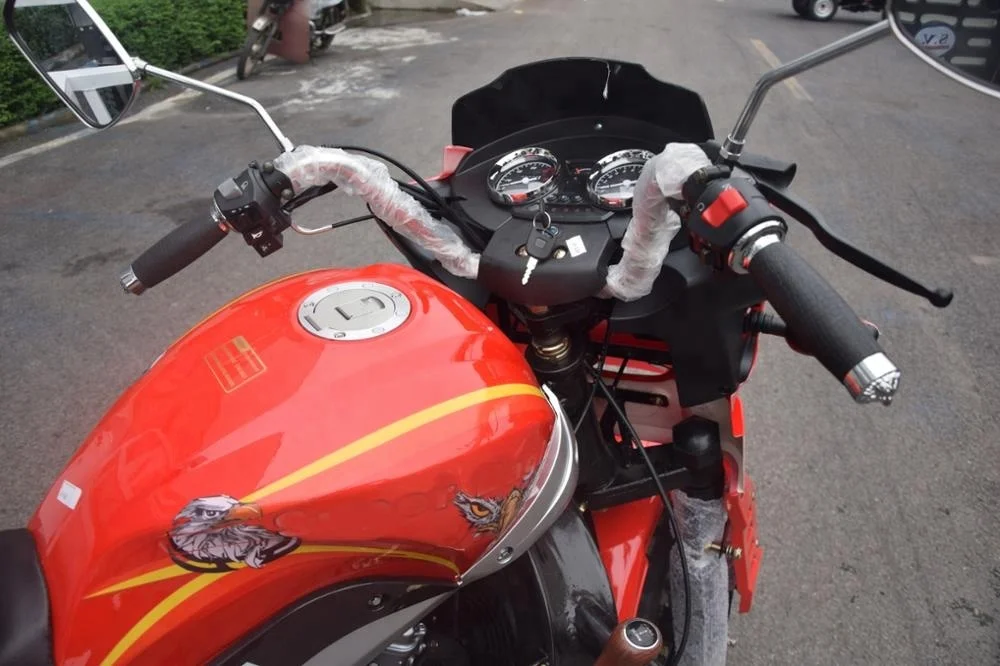 2018 New Customization Model ZONGSHEN Tsunami 200cc 250cc Hi-Valiant 300cc Cargo Tricycle Agricultural Tipper Motorcycle lift