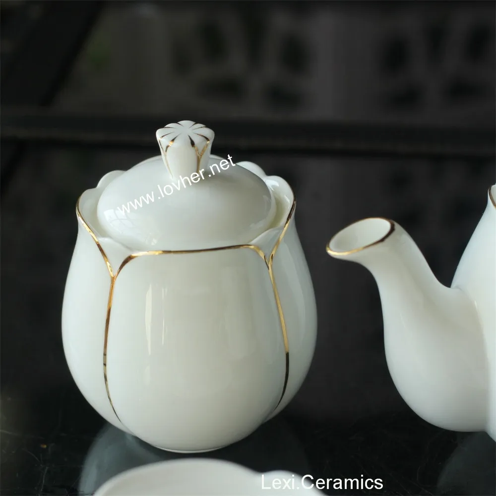 22pcs Coffee Cup Set Elegant Vintage Lily Tea Cup Afternoon Tea  Set with gold rim For Wedding party and wedding gift