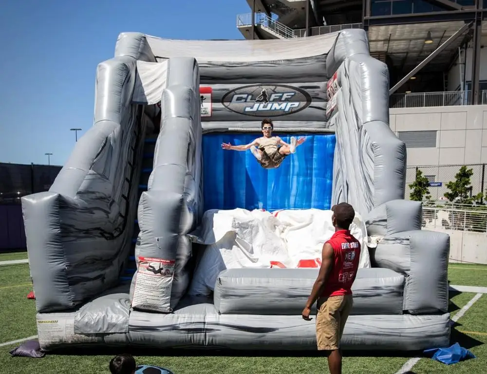 Muitiplay sports games equipments inflatable cliff jump for sale kids jump climb dart and play basketball