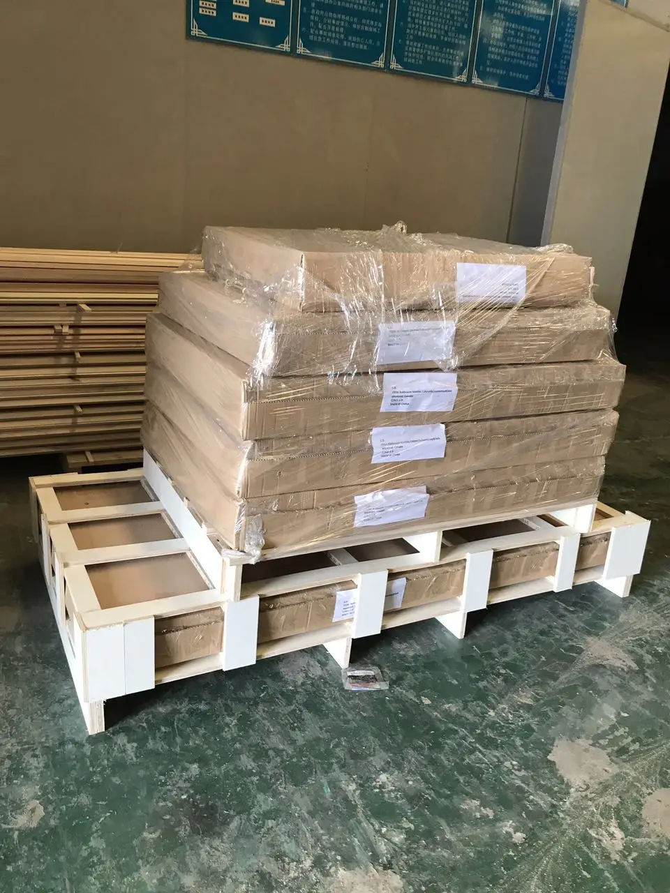 Hot Sale Mahogany Wood Kitchen Cabinets For Design