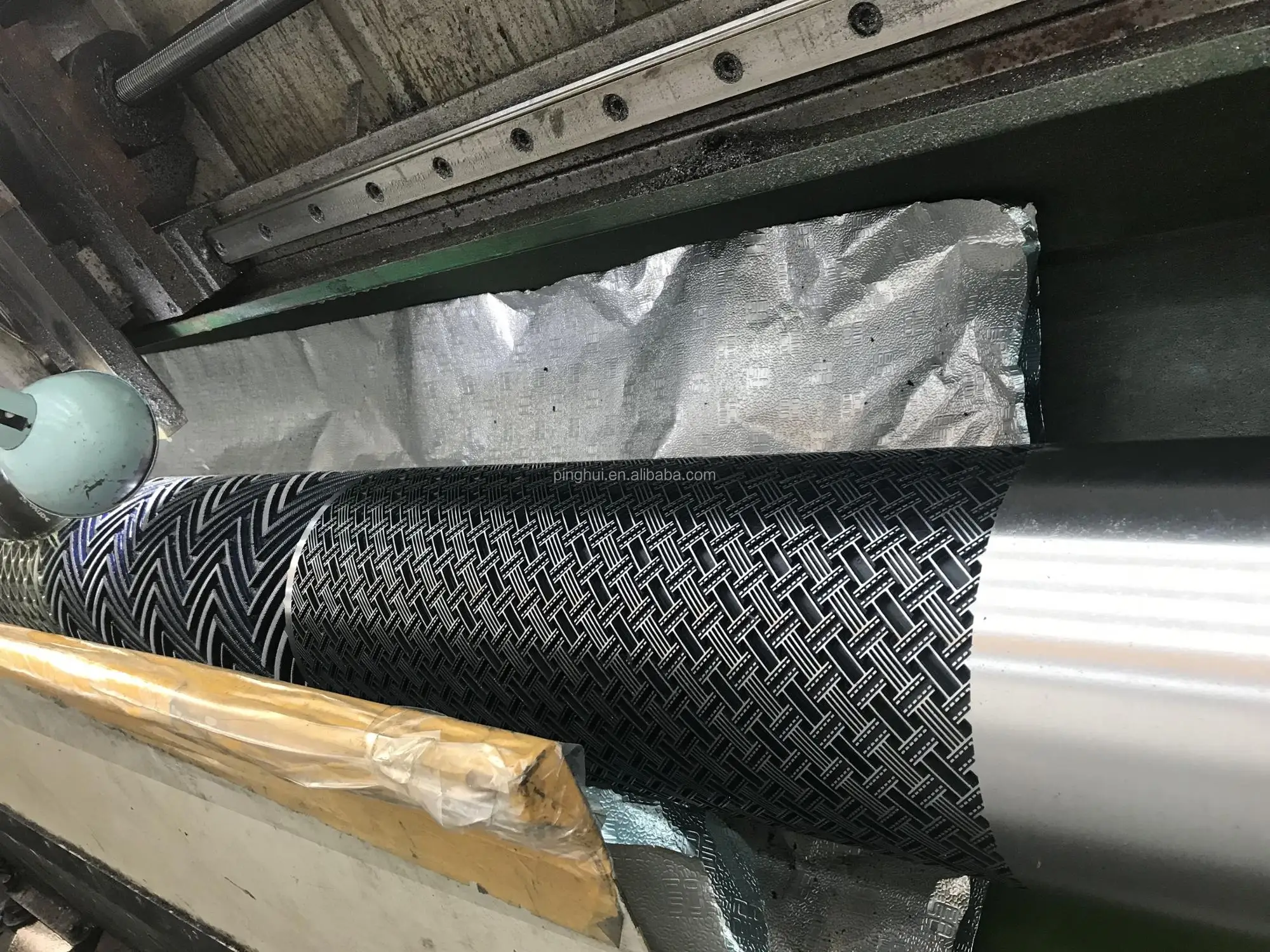 
Rubber and plastics forming embossing roller 