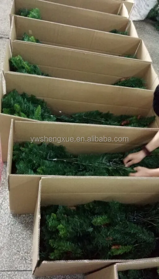 
High Quality Rich leaf 7ft Artificial Pine Cone Christmas fat Tree Decoration 