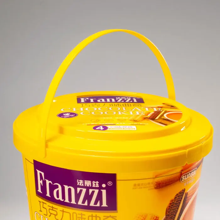 5.2L IML round plastic tub with handle  plastic IML biscuit packaging container bucket with tamper evident proof