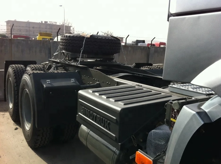 Sinotruk howo truck 6x4 10 wheel 30 ton truck tractor truck and trailer