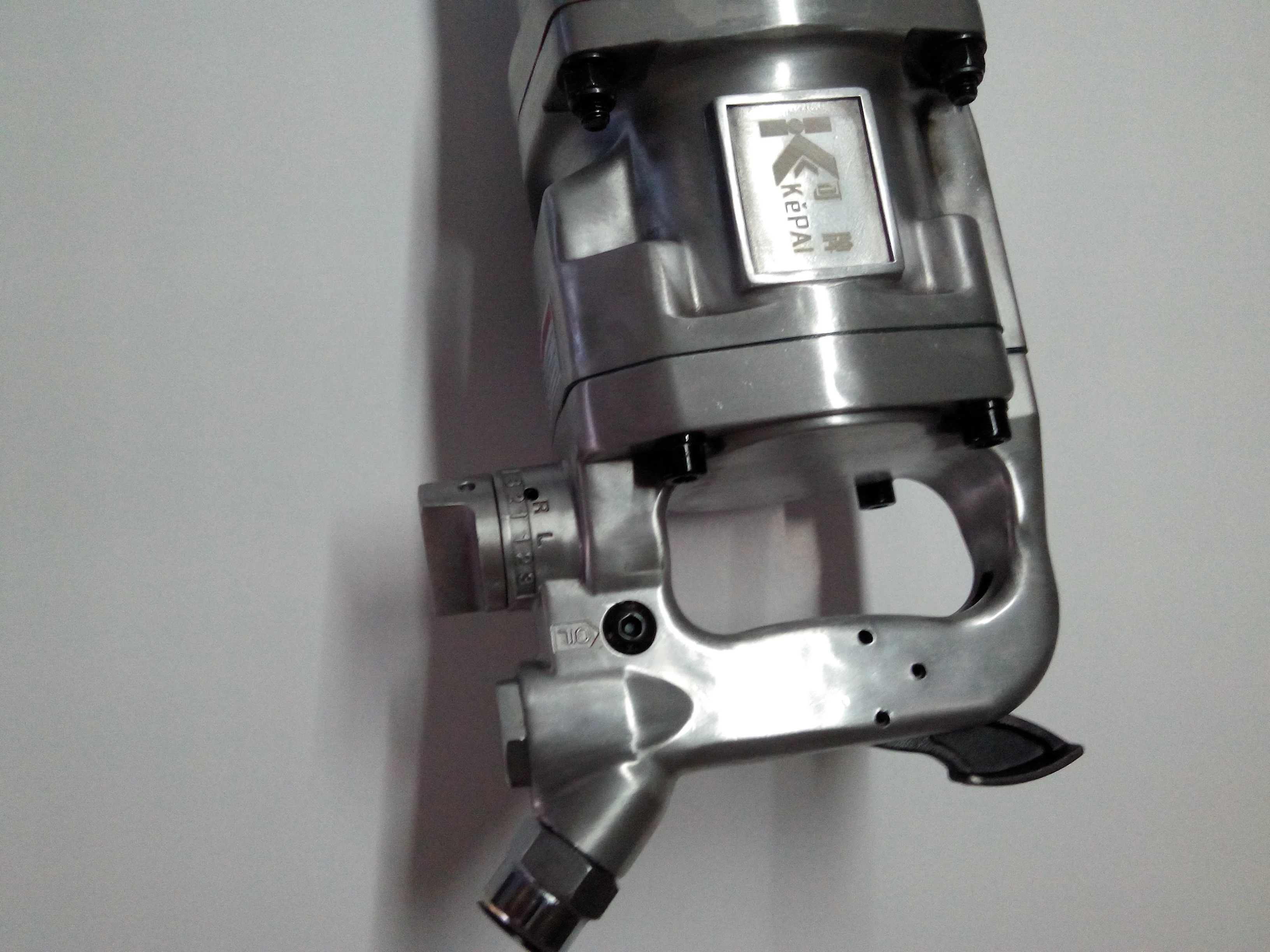 KR-6705 1 inch  Pinless Hammer Air Gun impact Wrench Pneumatic Tools Heavy Duty Air Gun Impact Wrench Car Repair
