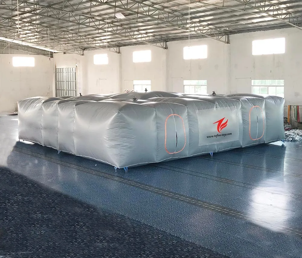 Inflatable IPS Laser Tag Battle Equipment For Adult Battle Field Maze Inflatable Laser Tag Arena