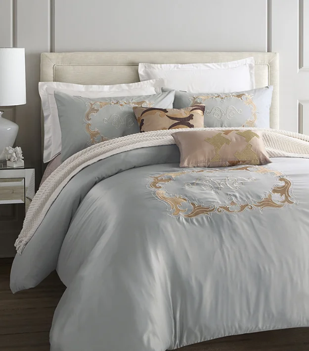 
Madison Park King Size Quilt 100% cotton Bedding Set - Aqua, White, Leaf Embroider, 4 Piece duvet & pillowcases&flat sheet 