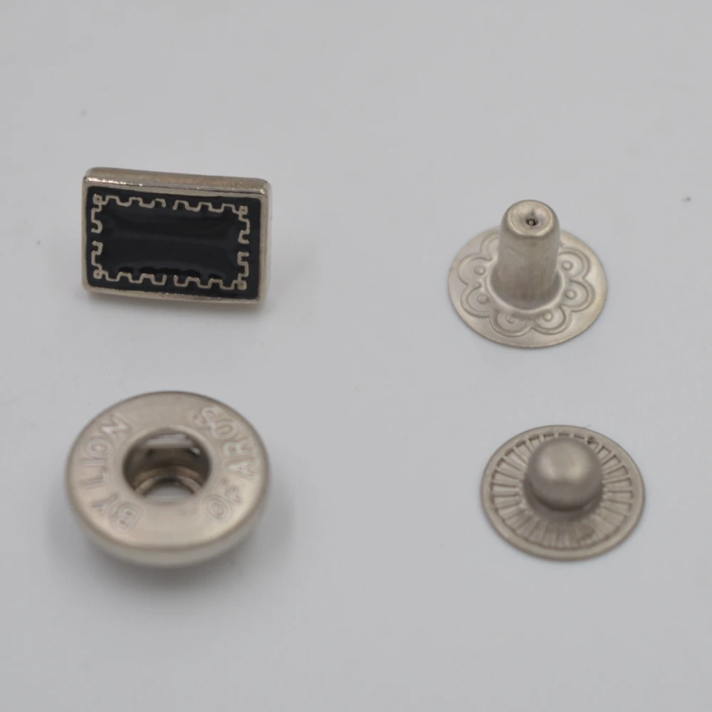 2018 factory sale custom alloy  snap buttons for clothing