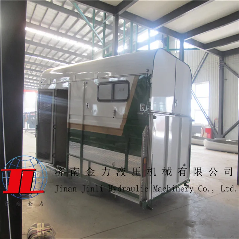 
living horse float 2 horse float 