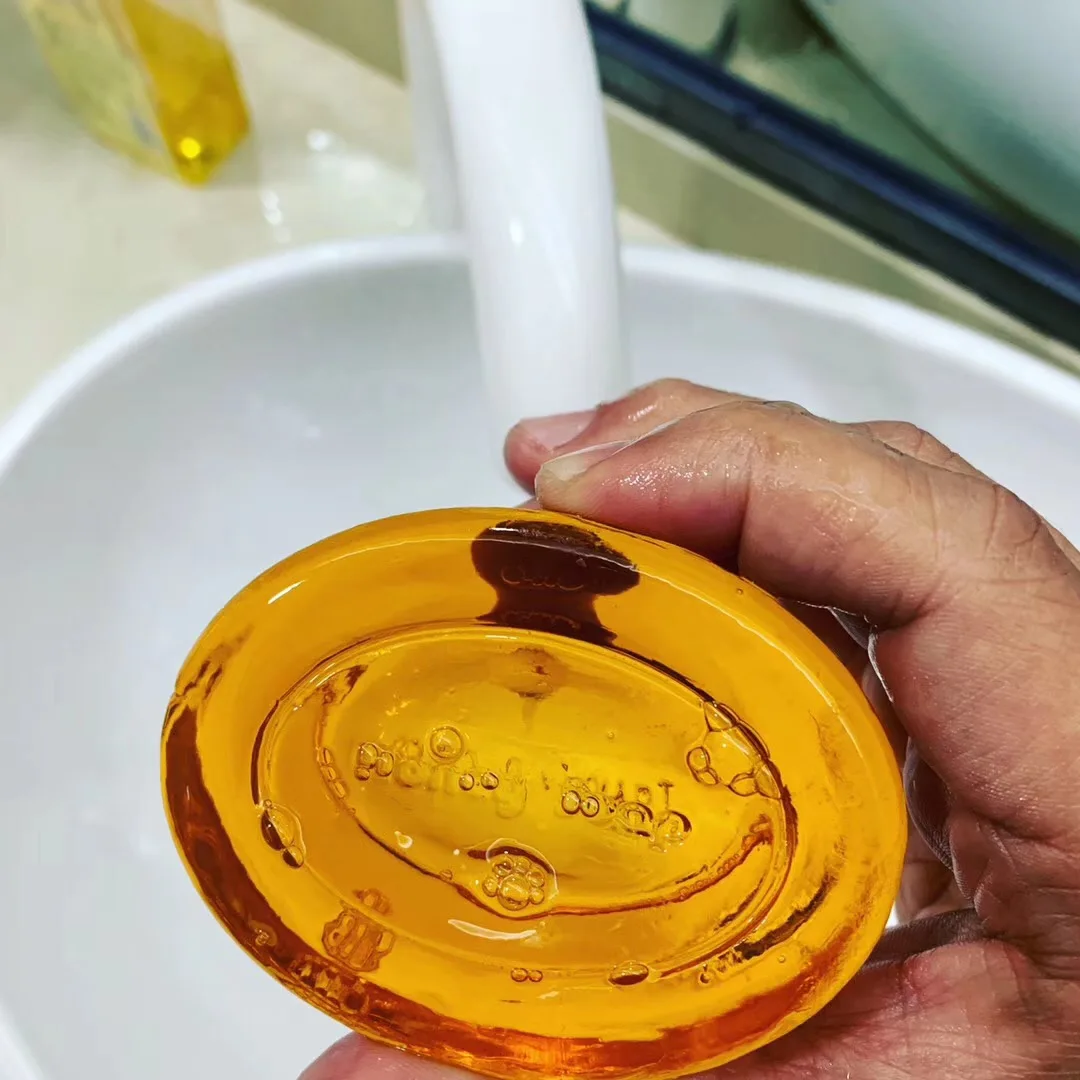 Beyond Pears transparent whitening honey Soap
