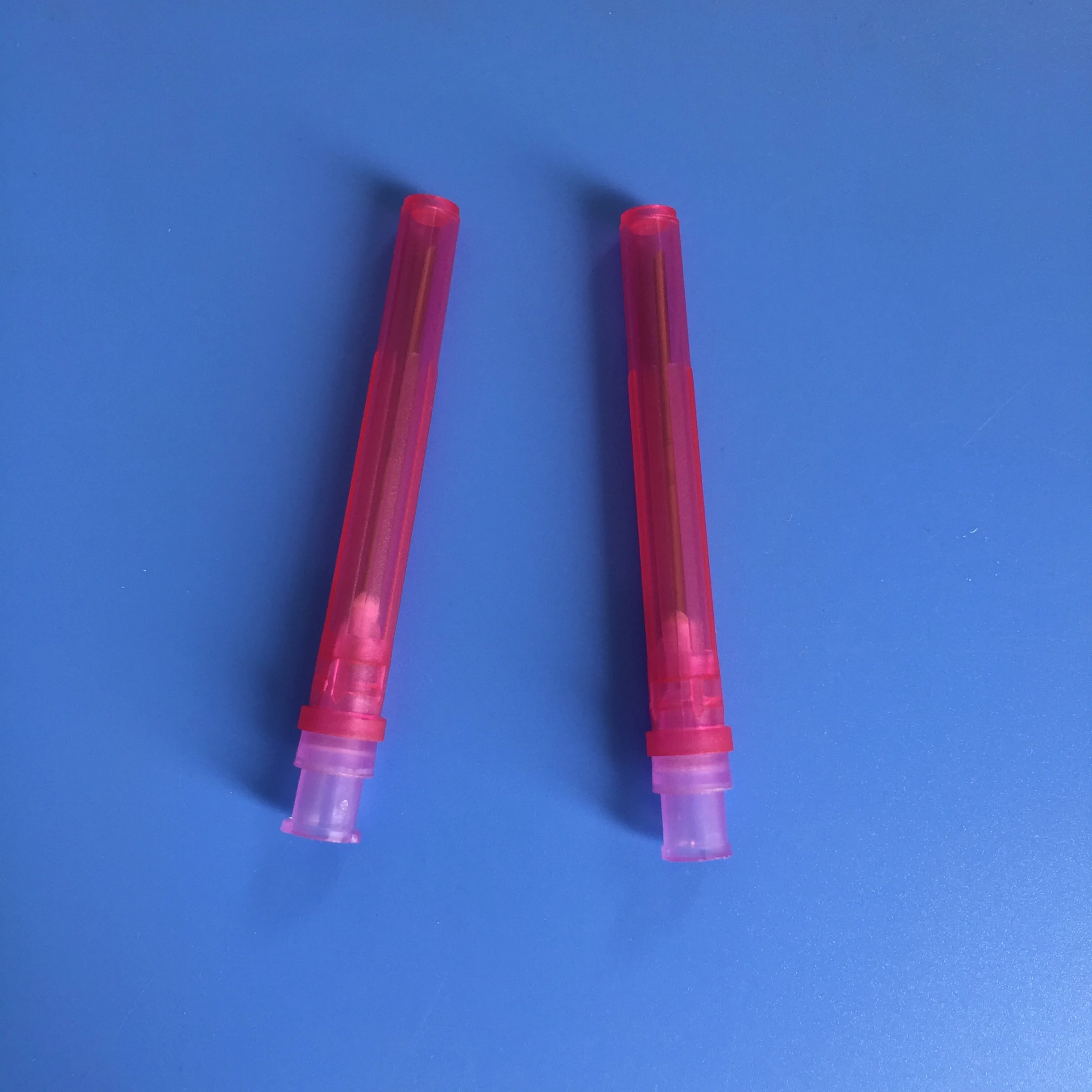 
Blunt Fill Needle With Filter 