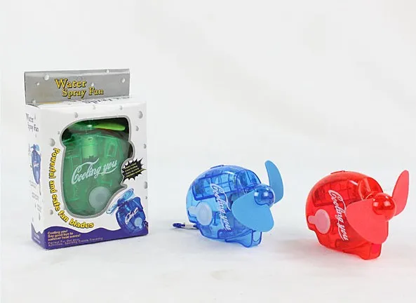 Portable fan Handheld Desk Use Battery plastic mini water spray fan Mist Fan