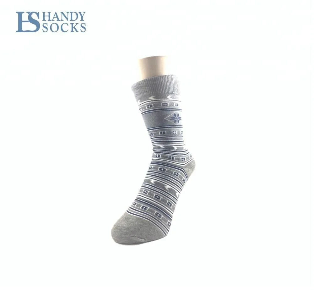 Wholesale design mens custom cotton yarn organic graphic socks