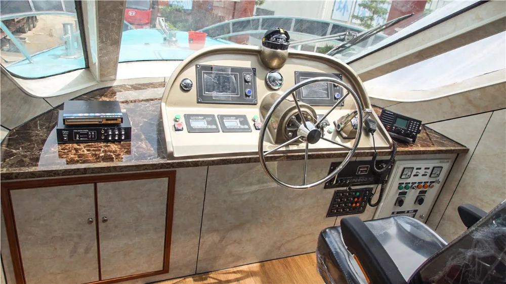 Лодка с видимостью 24 м