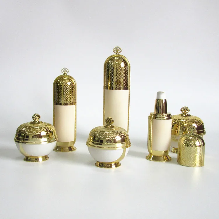 Wholesale skin care body cream bulk plastic jar with gold cap