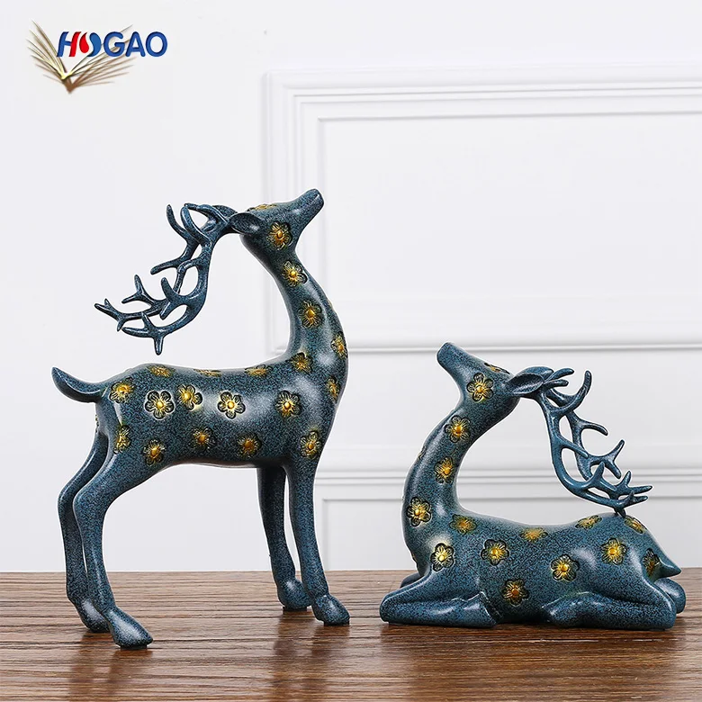 European reindeer figurine retro ChristmaslLucky deer statue gifts & crafts resin craft home decor deer statue for home office