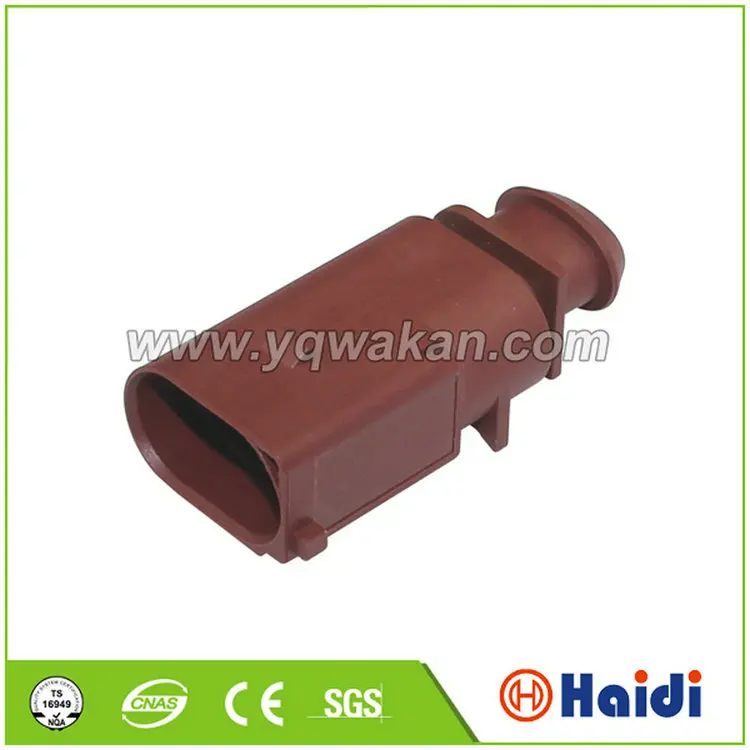 Professional manufacturer for waterproof connectors for automotive industry