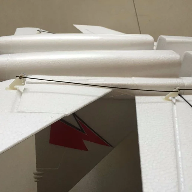 The new crash-resistant EPO su-35 model aircraft is a remote-controlled fixed-wing aircraft