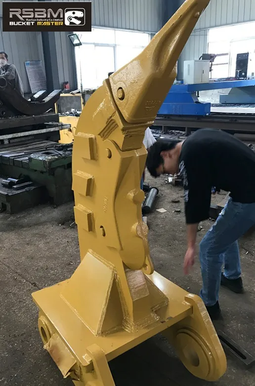 DX excavator 20ton rock bucket ripper