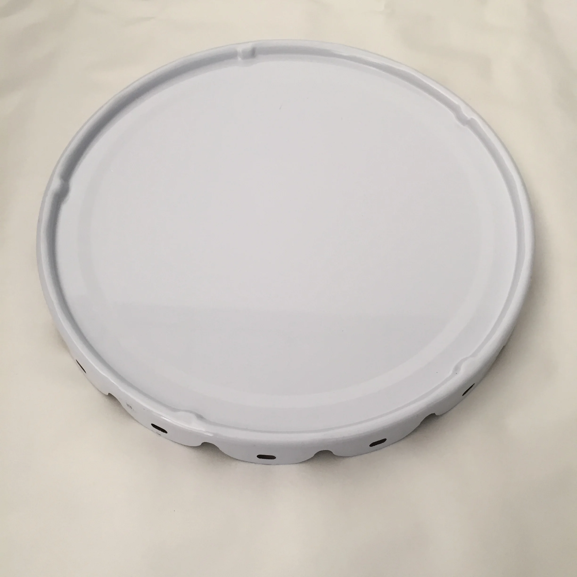 
2021 Printing custom sizes tin 18 liter,20 liter paint bucket with lock ring lids 