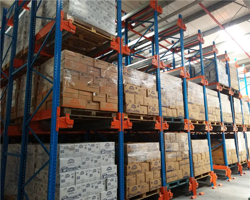 Space saving storage rack Drive In Drive Through Pallet Racking system
